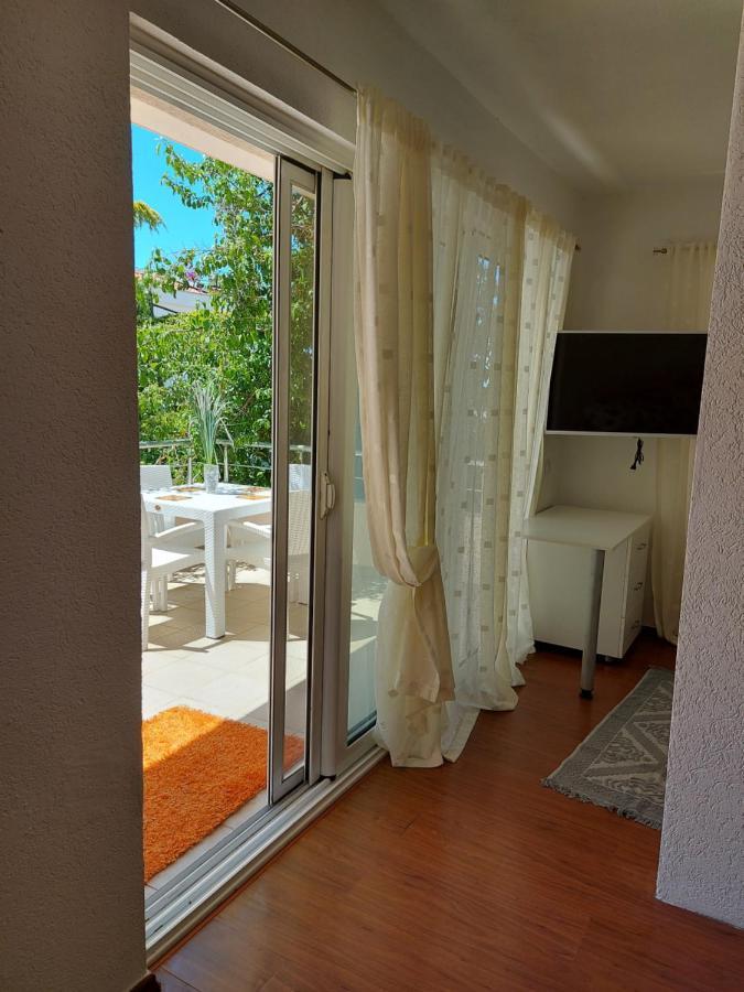 Villa Lyudmila Utjeha-Bušat Extérieur photo