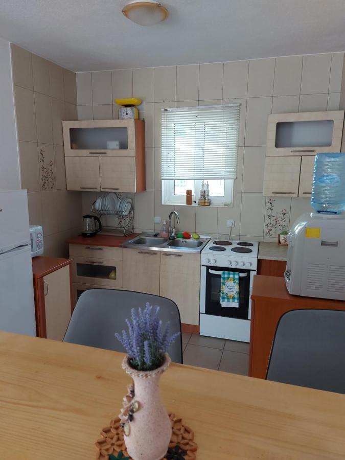 Villa Lyudmila Utjeha-Bušat Extérieur photo
