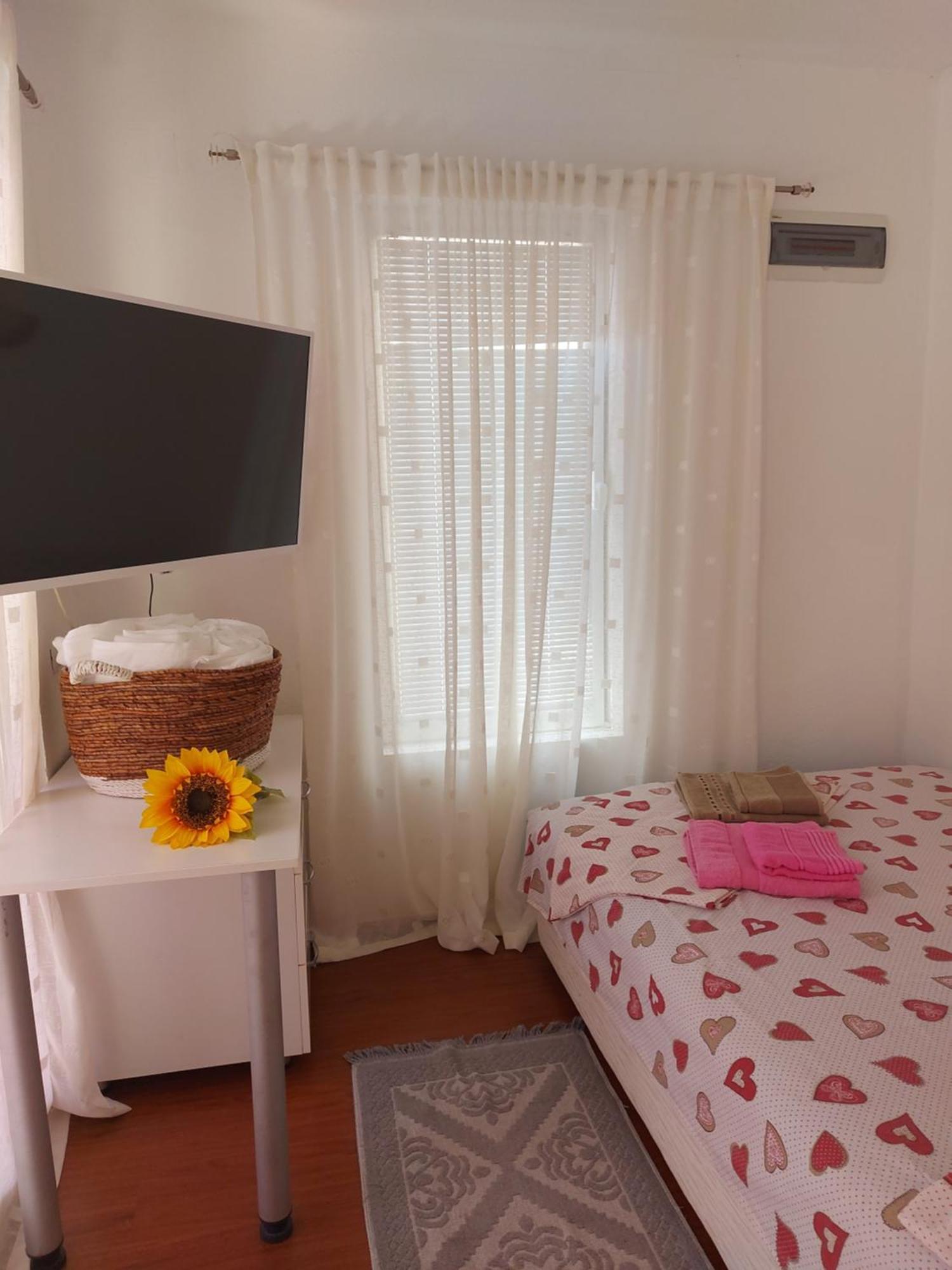 Villa Lyudmila Utjeha-Bušat Extérieur photo