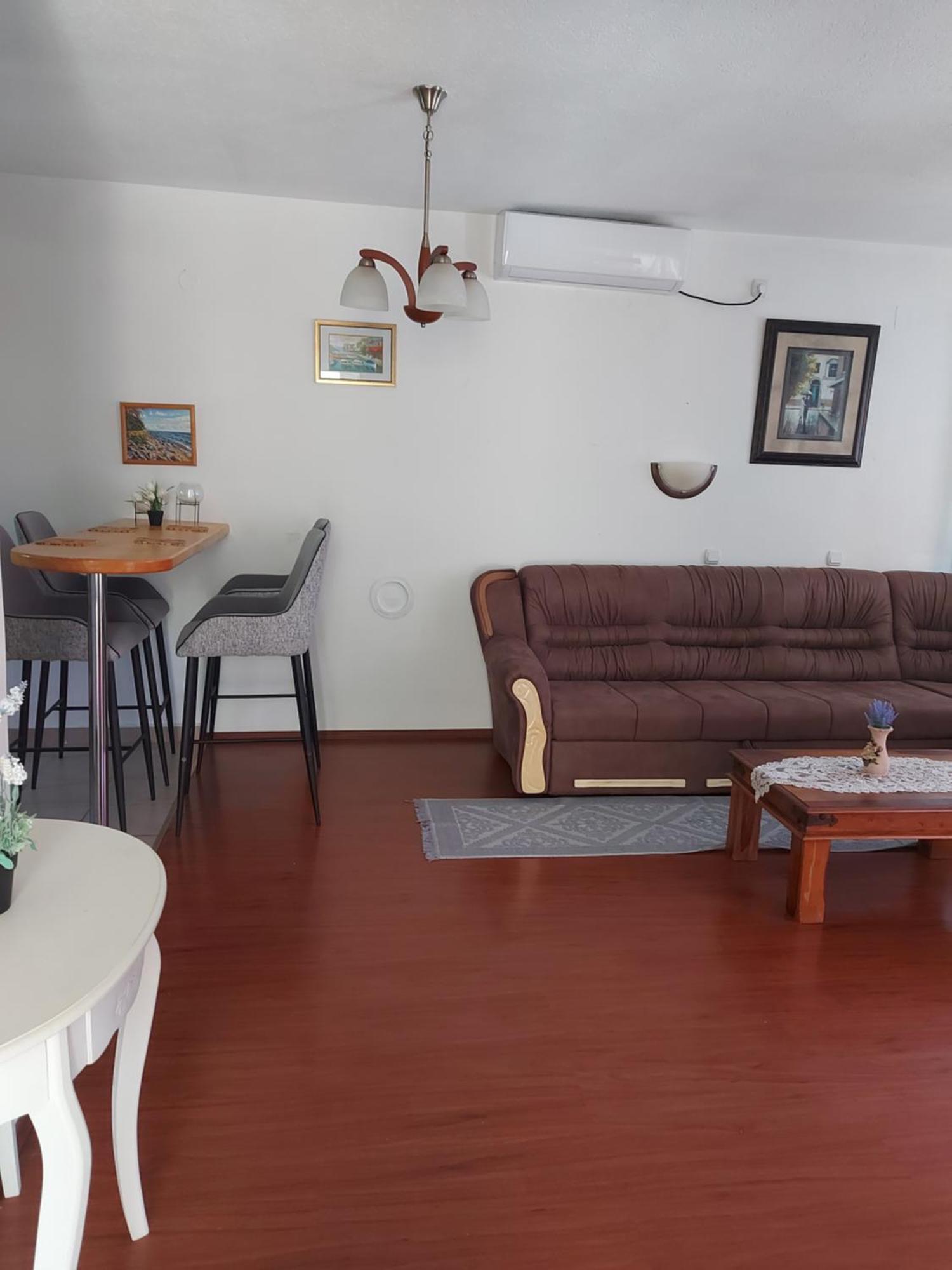 Villa Lyudmila Utjeha-Bušat Extérieur photo
